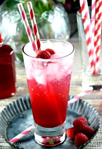 1 Serving Italian Soda/Creamosa Italian Soda 16Oz