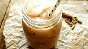 1 Serving Tall - Iced Berry Chai Infusion - Whole Milk