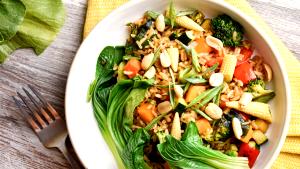 1 Serving Teriyaki Bowl - Veggie - Regular - Brown Rice