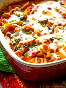1 serving Three-Cheese Chicken Penne Pasta Bake