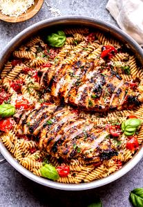 1 serving Tomato Basil Spaghettini with Grilled Chicken Breast