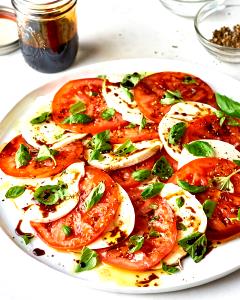 1 serving Tomato Caprese Salad