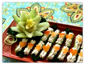 1 serving Triple Dipper Garnish Celery & Carrots