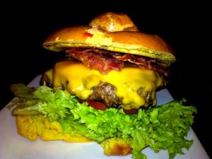 1 Serving Triple Prime Bacon Cheddar Burger