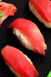 1 serving Tuna Sashimi