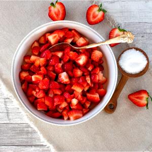 1 Serving Ultimate Whole Strawberries (14 Oz)