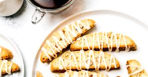 1 serving Vanilla Almond Biscotti
