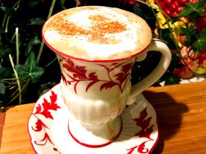 1 Serving Vanilla Latte - Large - Whole Milk