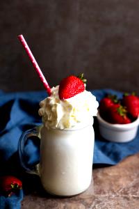 1 serving Vanilla Shake