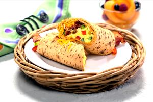 1 Serving Western Omelet Wrap