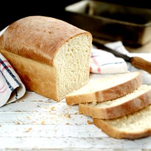 1 Serving White Bakers Loaves