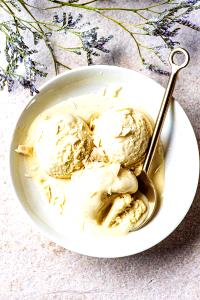 1 Serving White Chocolate Ice Cream - Like İt Size