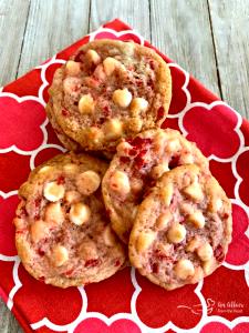 1 Serving White Chocolate Cherry Cookie