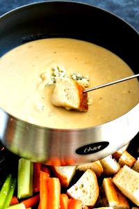1 Serving Wisconsin Trio Cheese Fondue With Bread Bowl