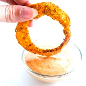 1 Serving Zesty Onion Ring Dipping Sauce