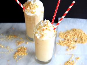 1 shake Peanut Butter Cup Milk Shake (Large)