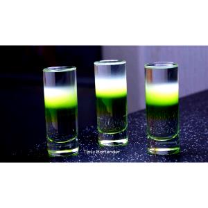 1 shot (1 oz) Melon Liqueur