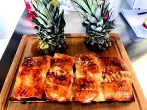 1 side Pineapple Planks