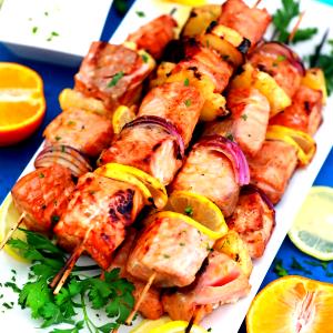 1 skewer (257 g) Salmon Kabobs