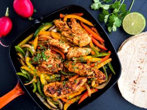 1 Skillet Chicken Chipotle Fajita Favorites