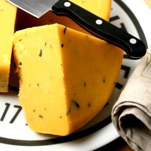 1 slice (1 oz) Cotswold Cheese