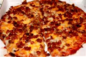 1 slice (111 g) Bacon Cheeseburger Golden Crust Pizza (Medium)