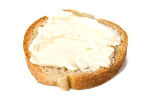 1 slice (118 g) Cream Cheese Bread