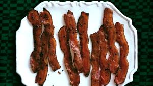 1 slice (12 g) Maple Black Pepper Bacon