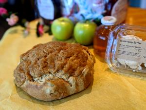 1 slice (2 oz) Apple Scrapple Bread