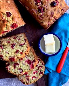 1 slice (2 oz) Cranberry Walnut Loaf