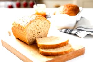 1 slice (26 g) Thin Sliced Honey Oat Bread