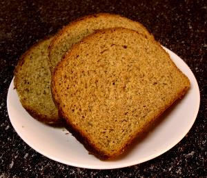 1 slice (27 g) Pumpernickel Bread