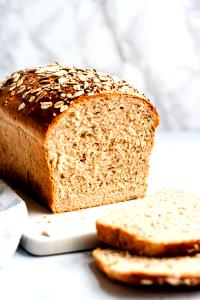 1 slice (28 g) Natural Whole Grain Sandwich Bread