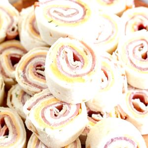 1 Slice (28.0 G) Ham & Cheese Roll