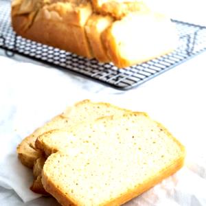 1 slice (30 g) Keto Friendly White Bread