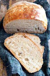 1 slice (32 g) Italian Country Bread