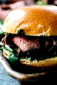 1 slice (32 g) Thinly Sliced Sandwich Steak