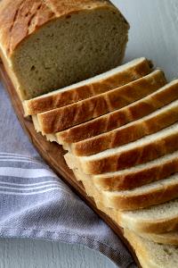 1 slice (36 g) Sandwich Bread