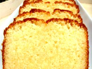 1 slice (45 g) Butter Loaf Cake