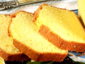 1 slice (45 g) Pound Cake Slices