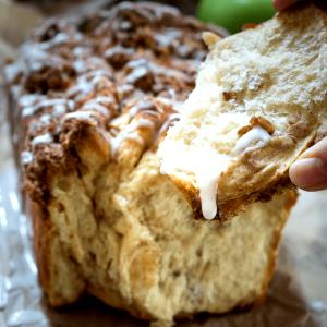 1 slice (57 g) Apple Strudel Breakfast Bread