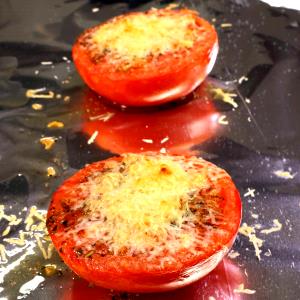 1 Slice Broiled Tomatoes