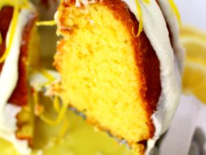 1 Slice Bundt Cake, Luscious Lemon