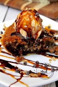 1 slice Chocolate Chip Paradise Pie with Vanilla Ice Cream