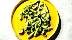 1 Slice Cooked Cucumber (Fat Added in Cooking)