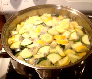 1 Slice Cooked Summer Squash (Canned)