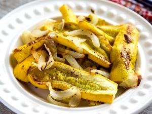 1 Slice Cooked Summer Squash (from Frozen, Fat Added in Cooking)
