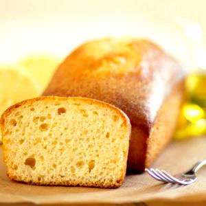 1 slice Golden Pound Cake