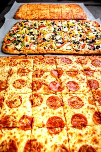 1 Slice Grande Cheese Pizze