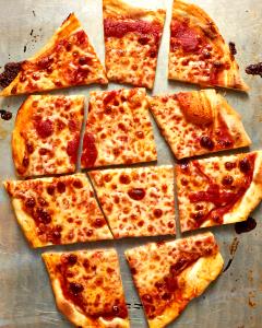 1 Slice Lasagna Thin Crust Pizza